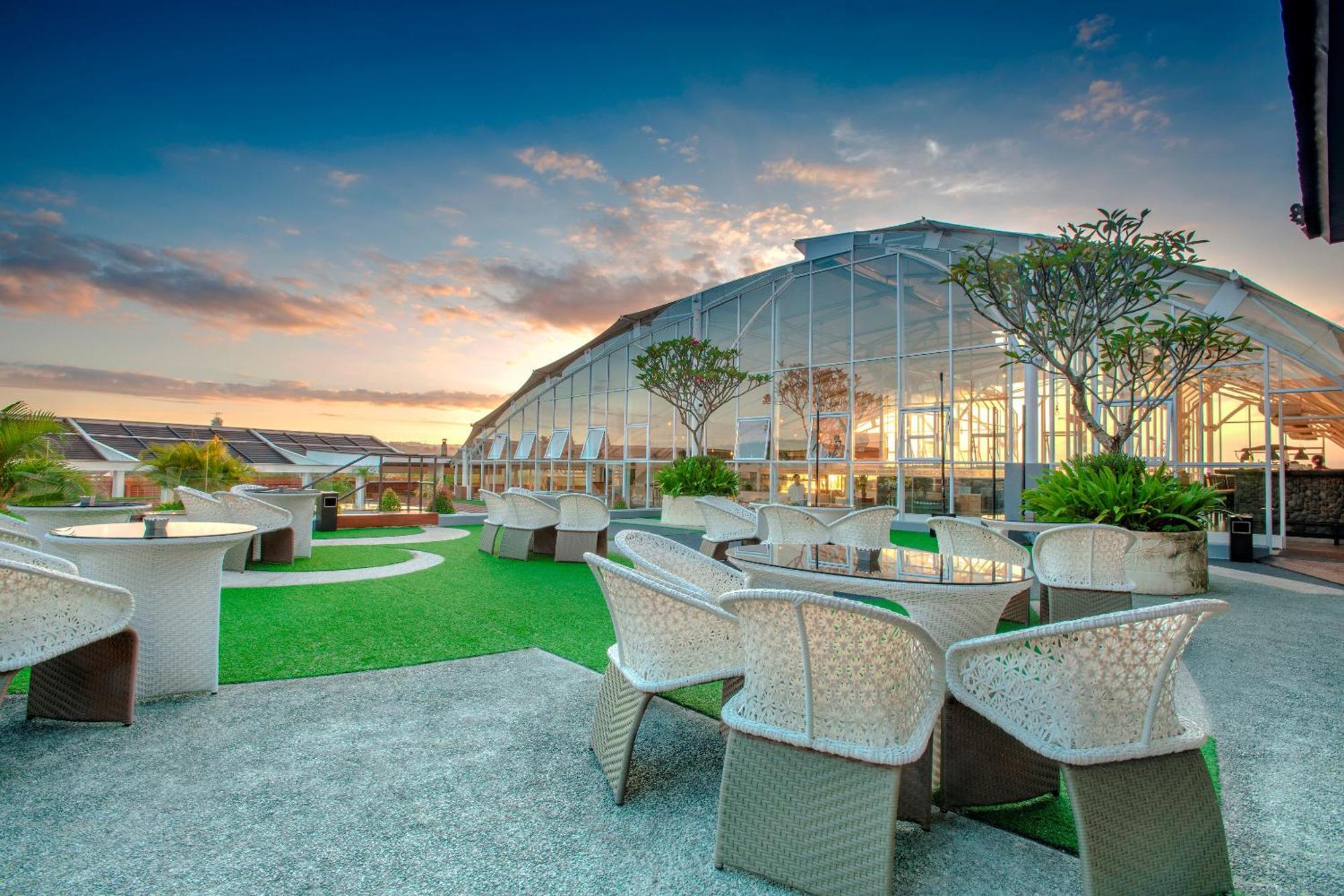 Infinity8 Bali Hotel Jimbaran Eksteriør billede